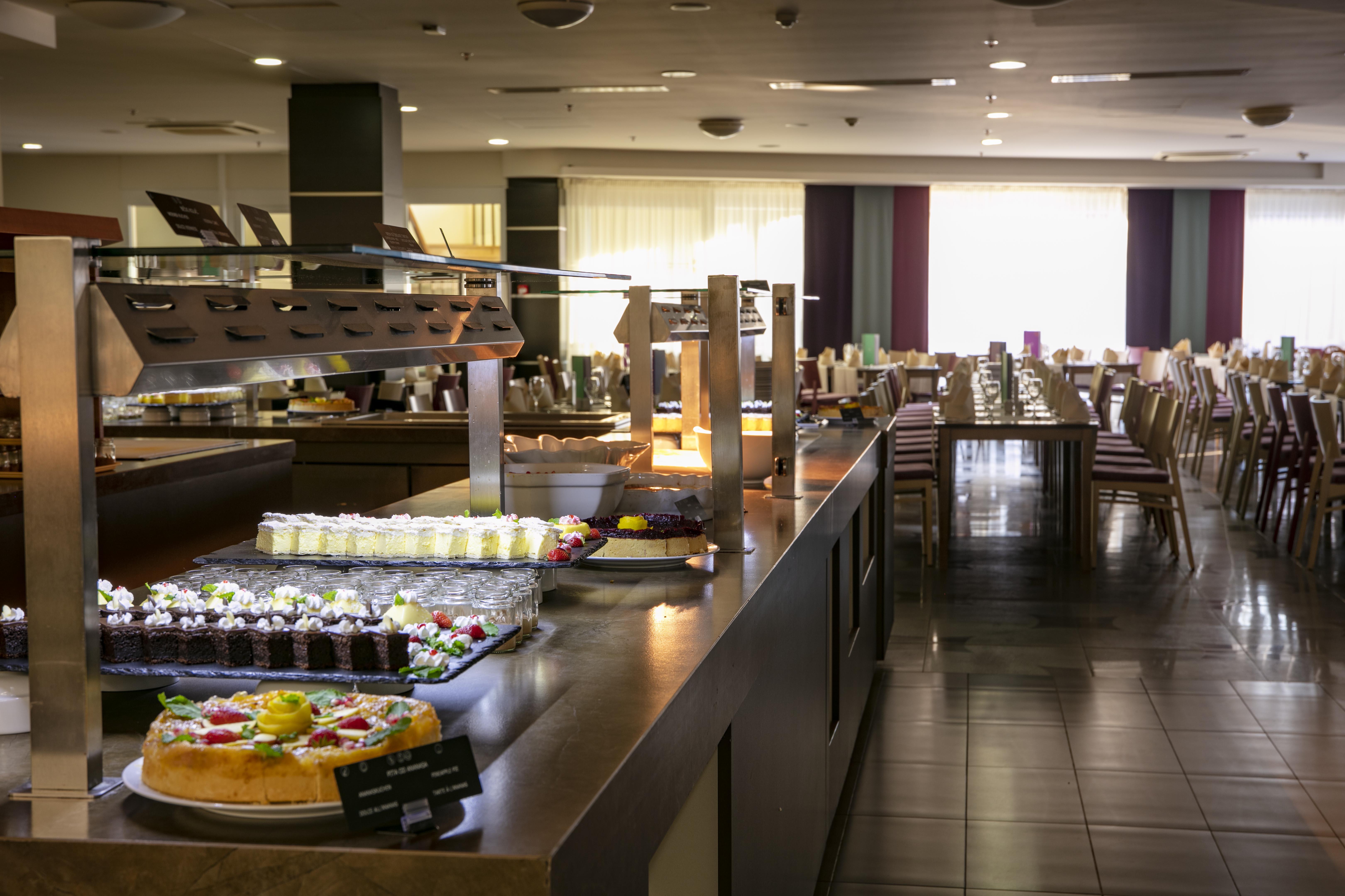 Aurora Hotel 4*