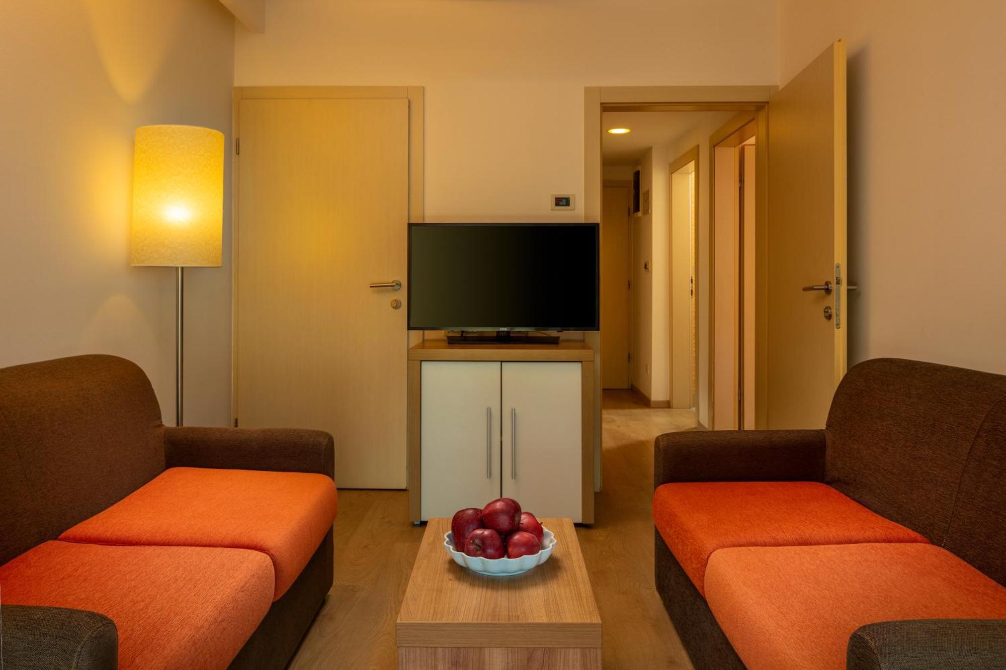 Aurora Hotell 4*