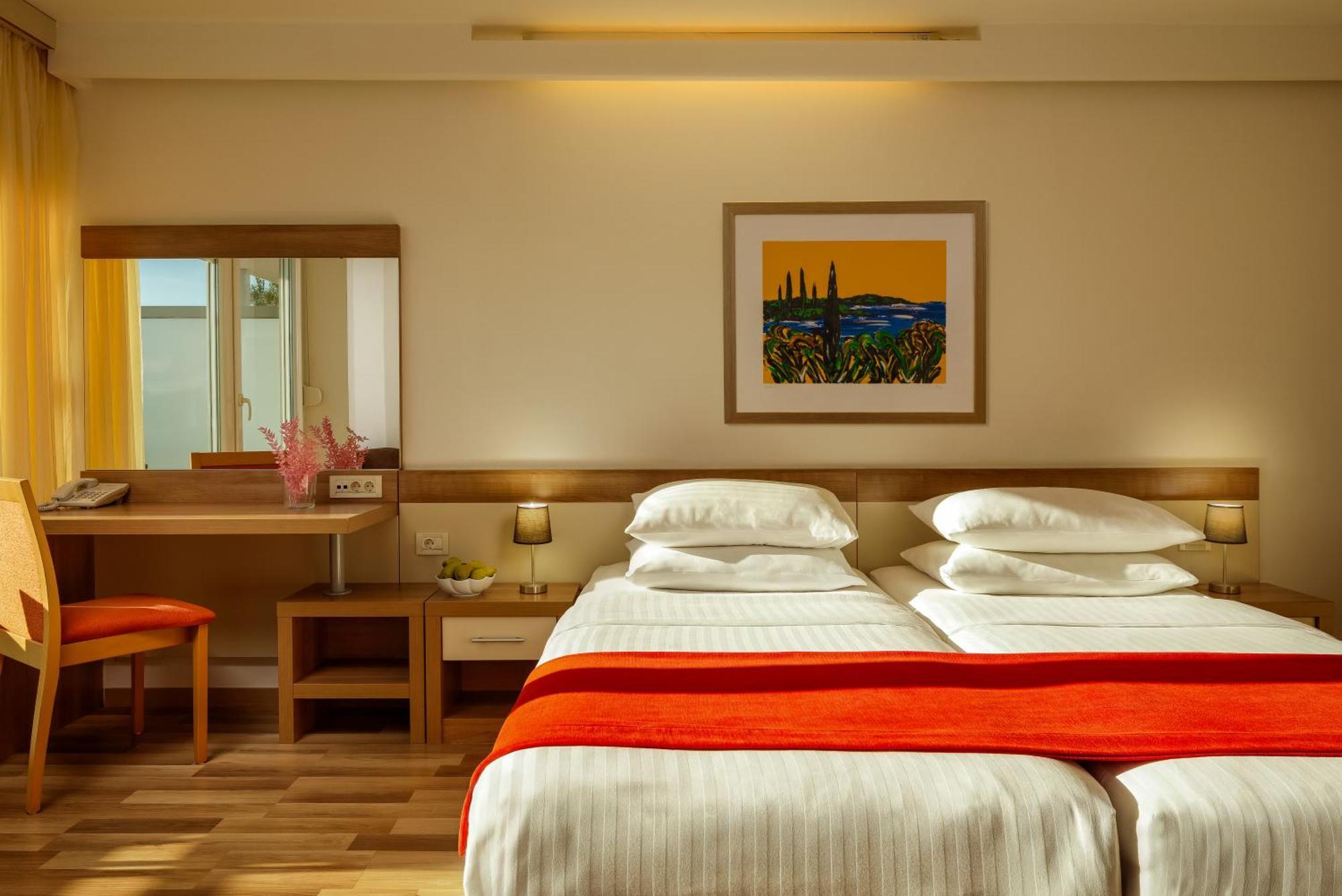 Aurora Hotell