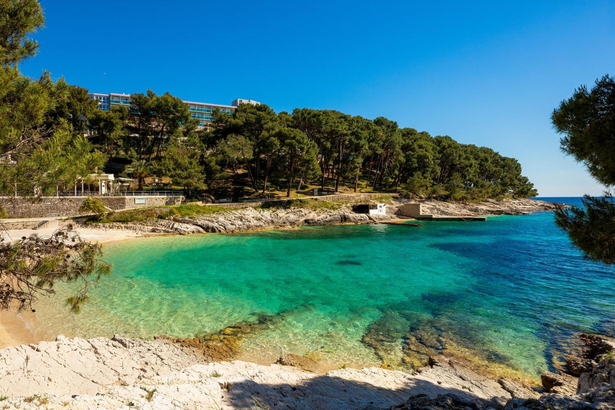 Hotell Aurora 4*