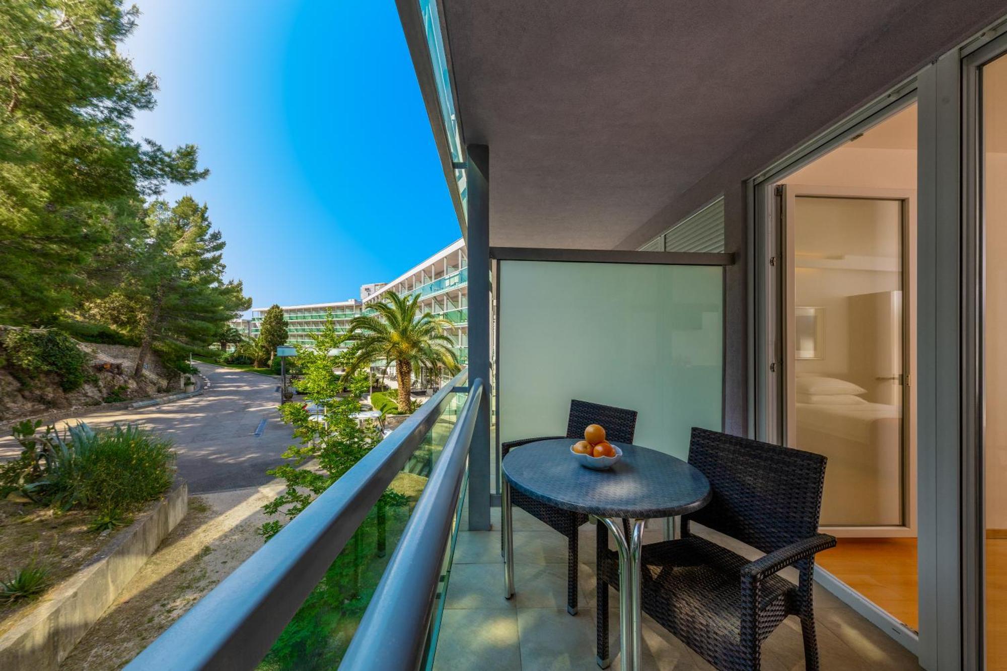 Aurora Hotel 4*